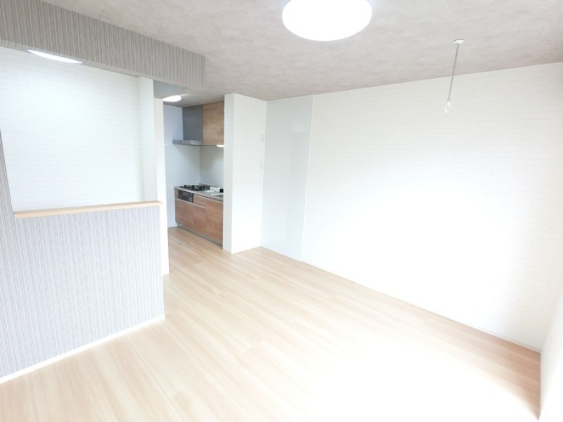 居室・リビング　図面と現状に相違がある場合には現状を優先