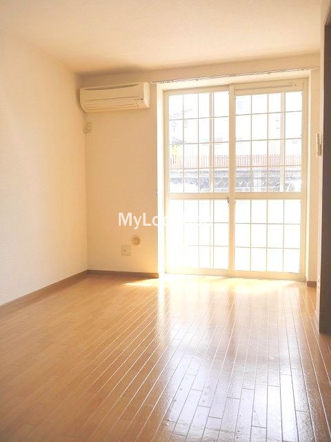 居室・リビング　☆快適なくつろぎ空間です☆