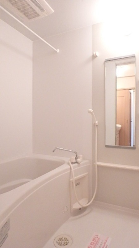 バス・シャワールーム　図面と現状に相違がある場合には現状を優先