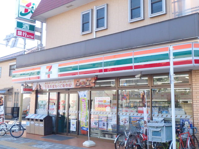 コンビニ　セブンイレブン金町店（コンビニ）まで320m