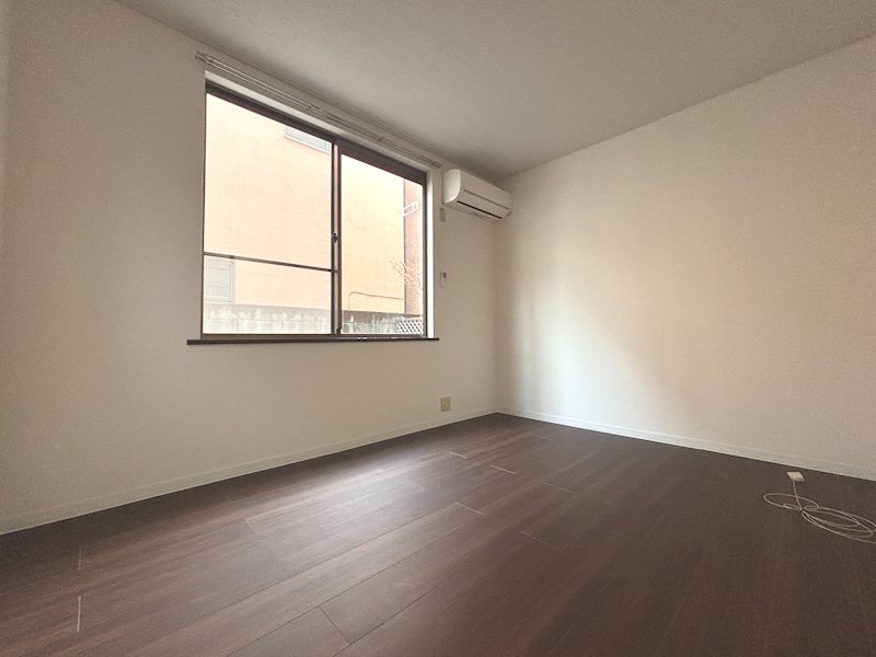 居室・リビング　※別号室参照画像です