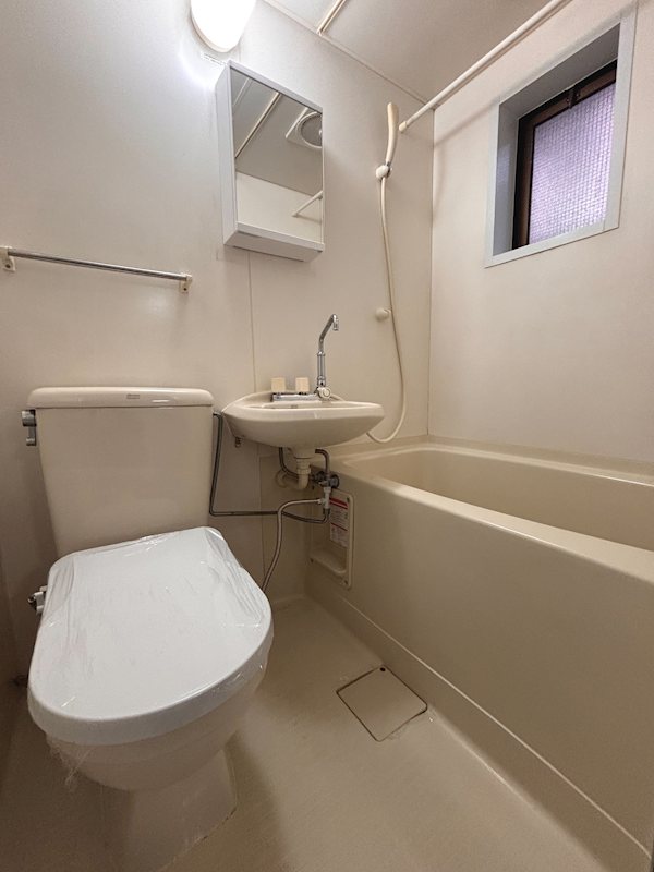 バス・シャワールーム　※別号室参照画像です