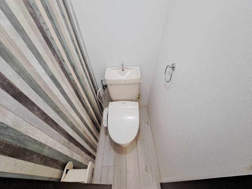 トイレ　トイレ