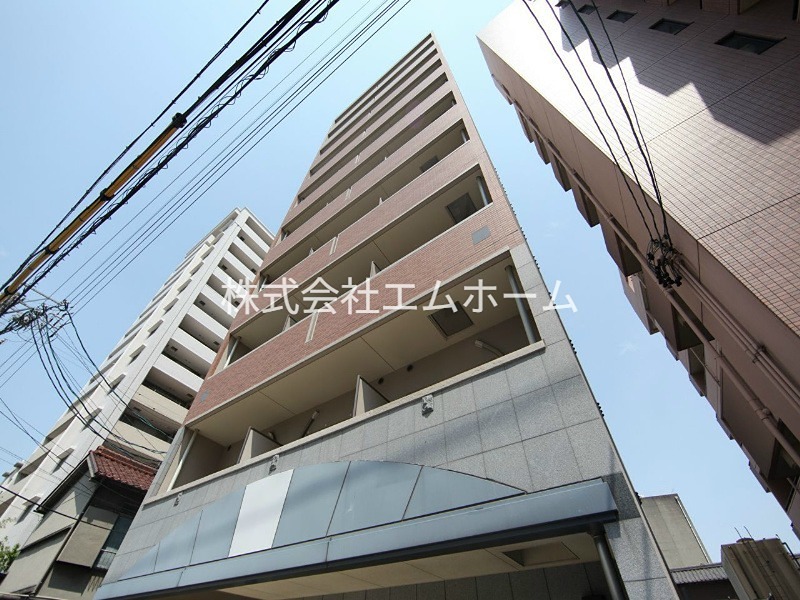 建物外観　外観　オートロック　宅配ボックス　防犯カメラ