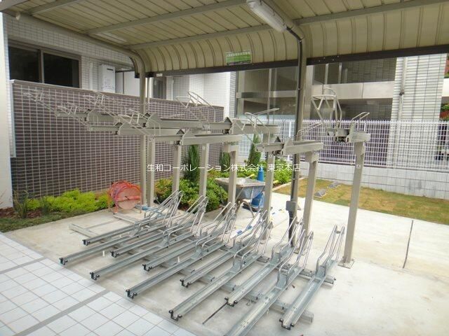 駐車場　駐輪場