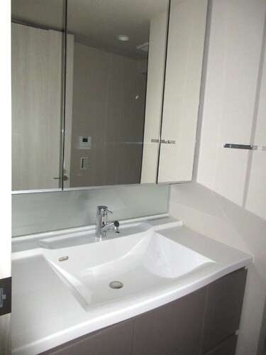 洗面設備　洗面所