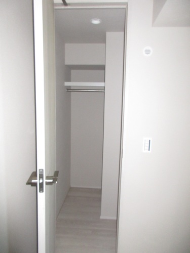 収納　洋室５．０畳ウォークインクロゼット