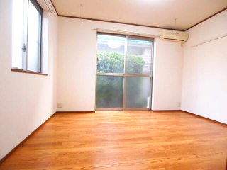 居室・リビング　きれいな洋室です