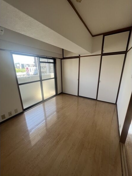 居室・リビング　※写真は同じマンションの違う部屋のものになります。