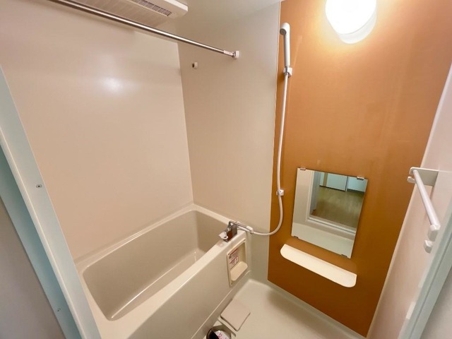バス・シャワールーム　ユニットバス