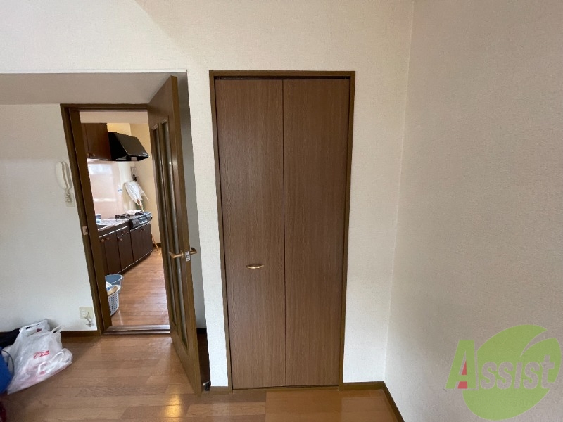 収納　クローゼットがありました。お洋服や荷物はここへ