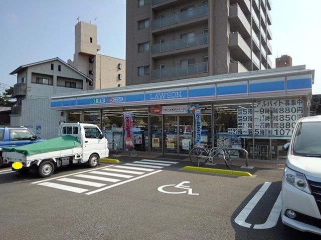 コンビニ　ローソン丸亀浜町店（コンビニ）まで450m