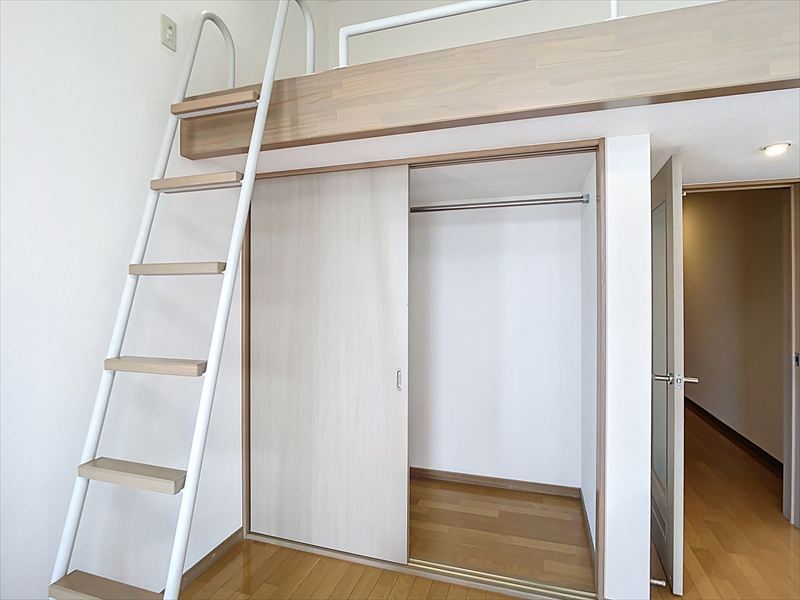 収納　※写真は同物件の別部屋です