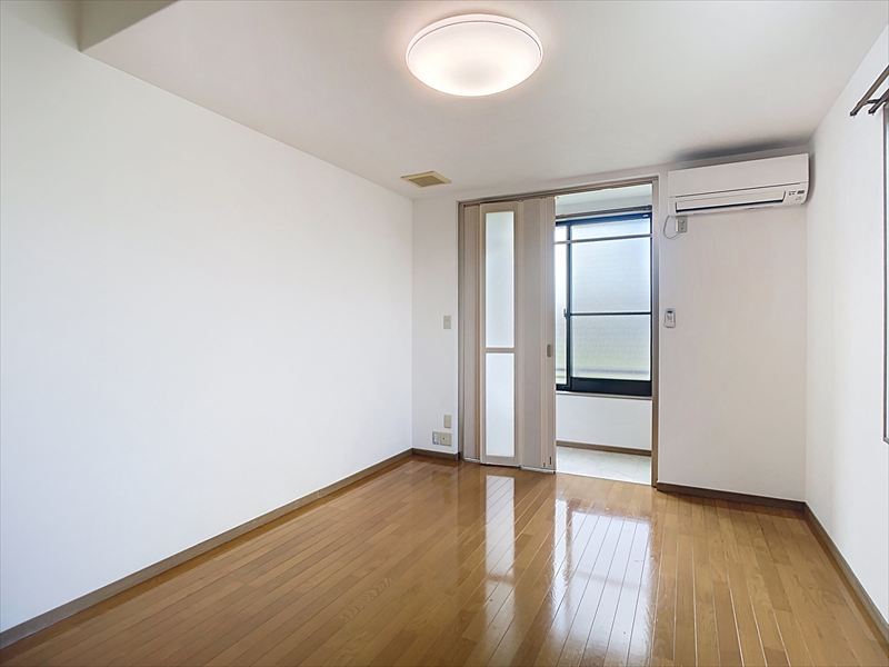 居室・リビング　※写真は同物件の別部屋です