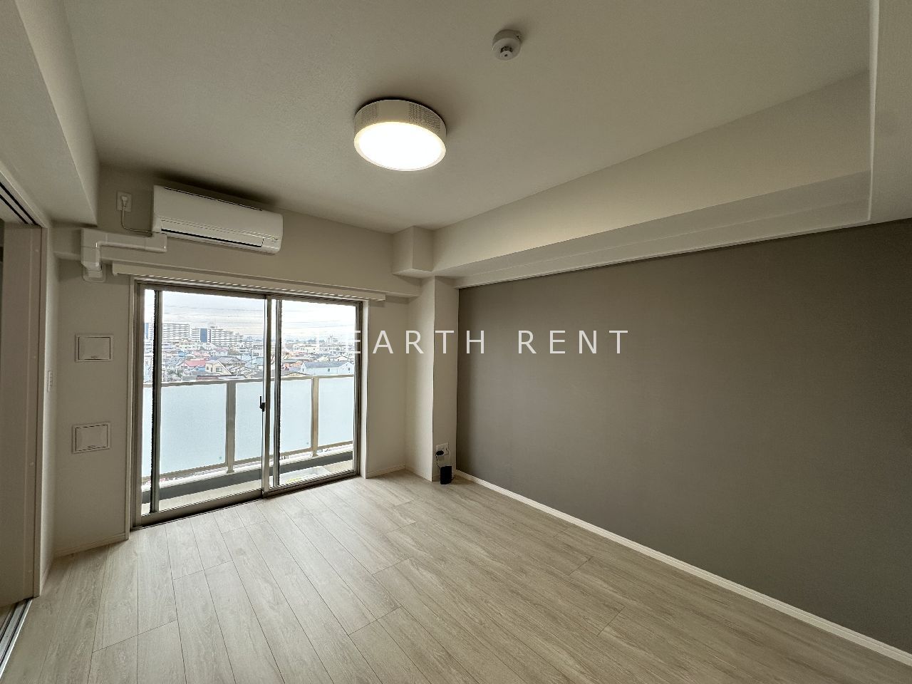 居室・リビング　同タイプ別住戸写真となります。現況と異なる場合がございます。