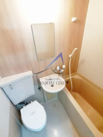 バス・シャワールーム　お風呂です。