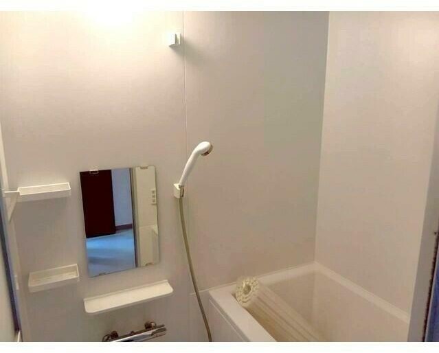 バス・シャワールーム　清潔感のある快適バスルーム♪