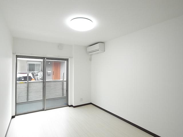 居室・リビング　居室