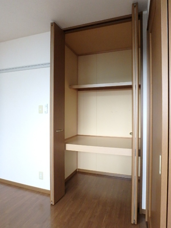 収納　図面と現状に相違がある場合には現状を優先