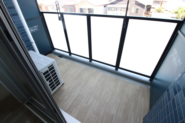 バルコニー　※別室の参考写真の為、現況優先です。