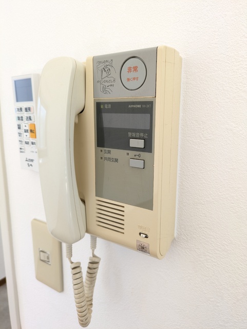 セキュリティ　ドアホン