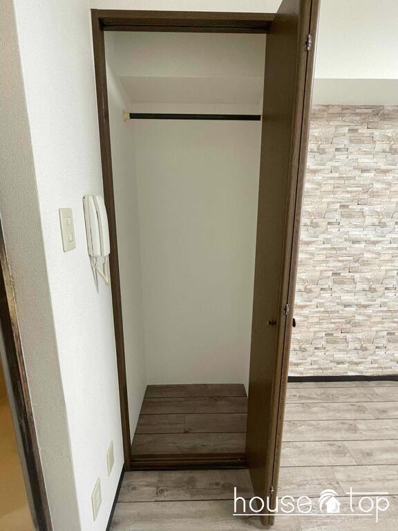 収納　衣類など収納可能