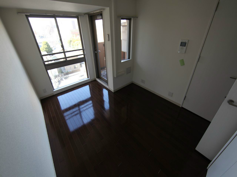 居室・リビング　洋室6.6帖　エアコン完備