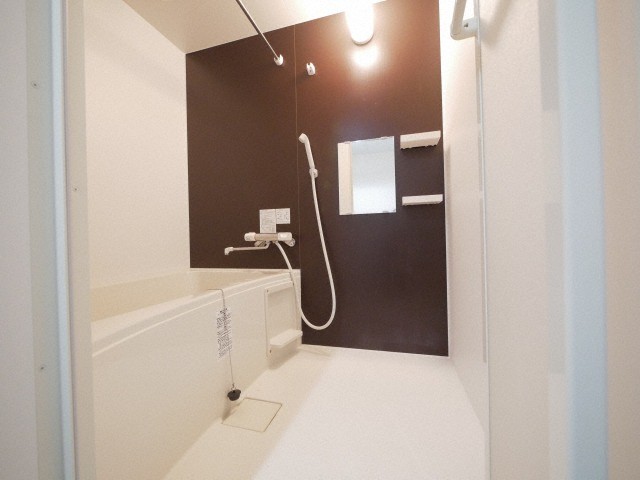 バス・シャワールーム　バスルームです♪