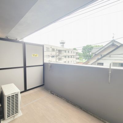 バルコニー　※写真は他号室を含む為現状優先とさせて頂きます