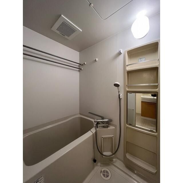 バス・シャワールーム　コンシェリア御茶ノ水　文京区湯島３