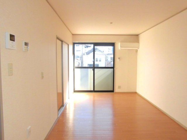 居室・リビング　別のお部屋の写真です