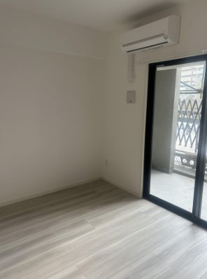 居室・リビング　※入居中の為別部屋写真使用現状優先