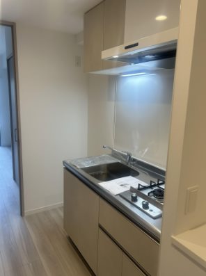 キッチン　※入居中の為別部屋写真使用現状優先