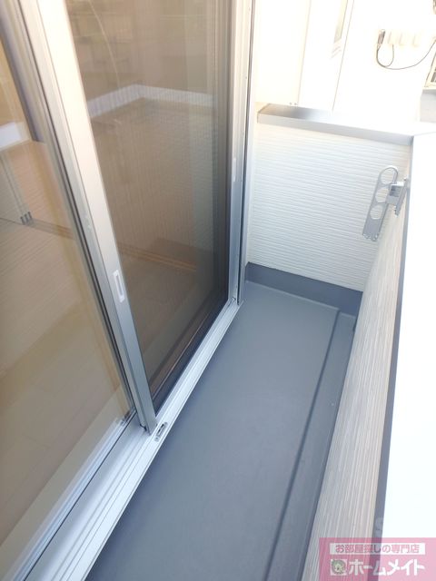 バルコニー　同メーカー施工例（参考写真）