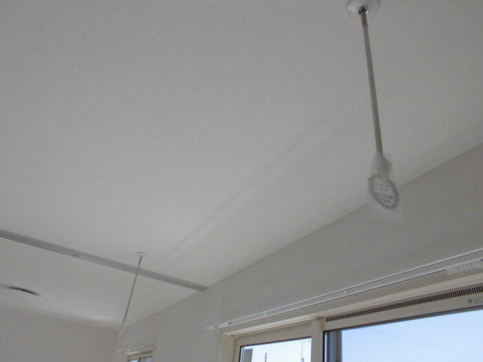 その他設備　室内物干し