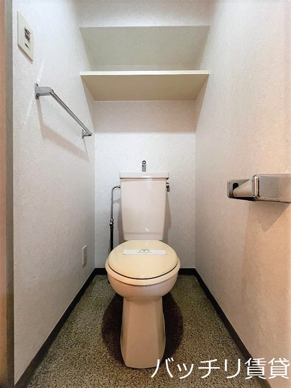 トイレ　画像は同シリーズタイプの為、現状優先になります。