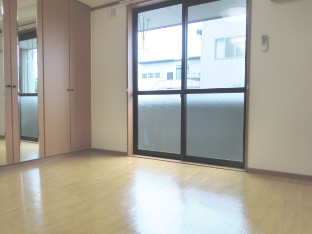 居室・リビング　居室