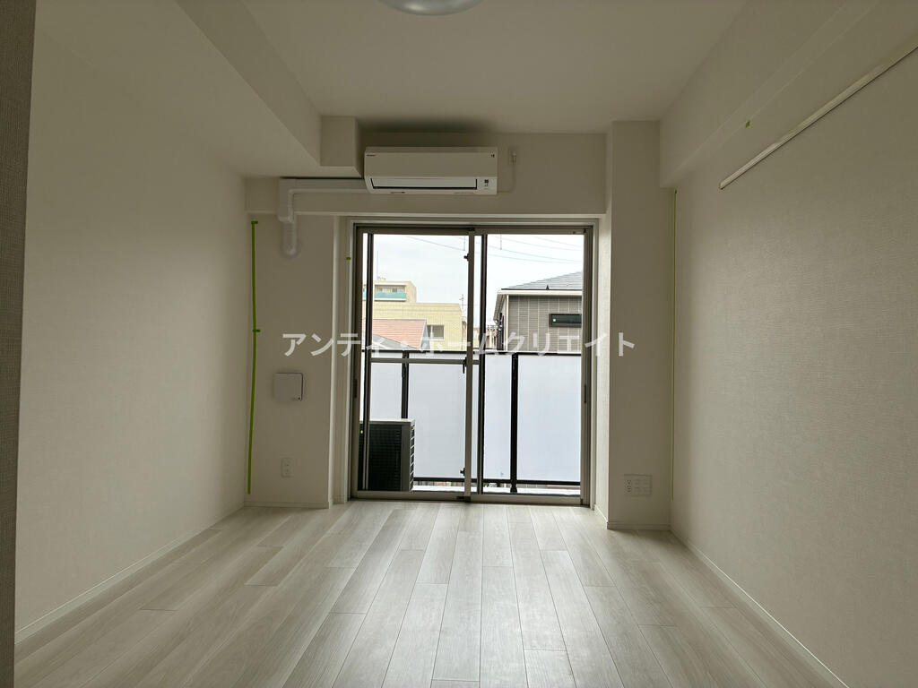 居室・リビング　同タイプ別階部屋写真