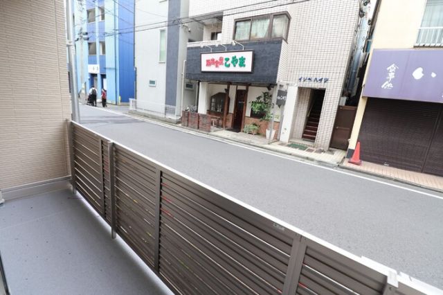 バルコニー