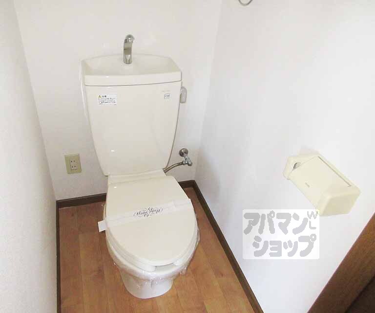 トイレ　清潔感のあるトイレです。