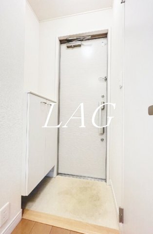 玄関　玄関です。