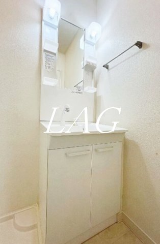 洗面設備　独立洗面台です。