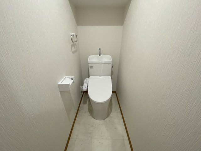 トイレ　別部屋参考