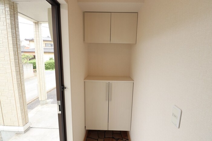 玄関　シューズボックスです