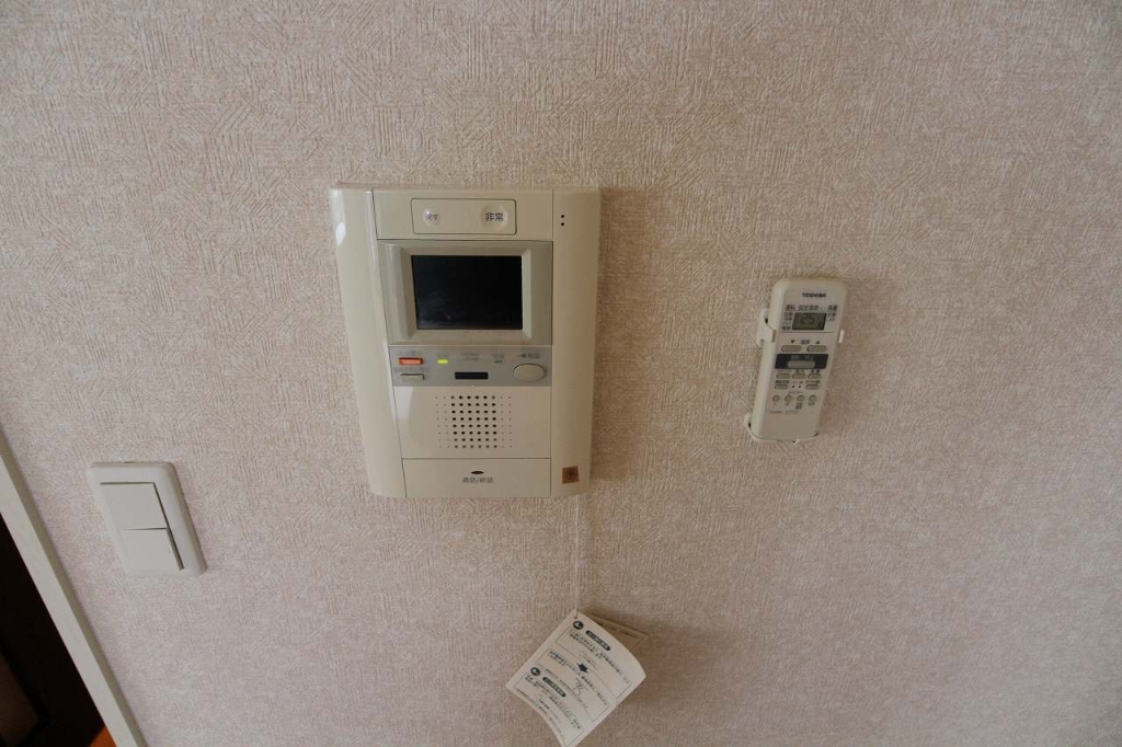セキュリティ　ＴＶモニタホン付きで安心※別室写真