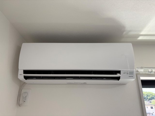 その他設備　もちろん新品のエアコン付き
