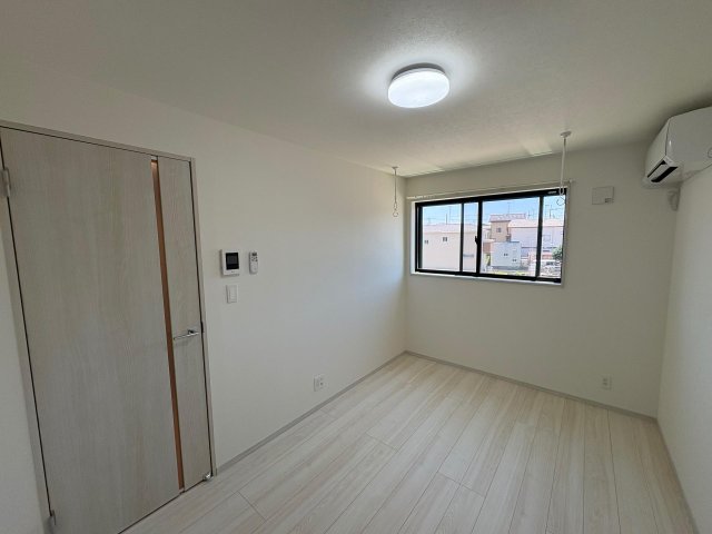その他部屋・スペース　白を基調とした明るく清潔感に溢れた内装
