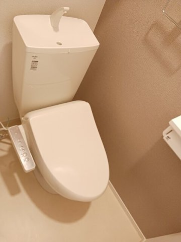 トイレ　トイレもきれいです