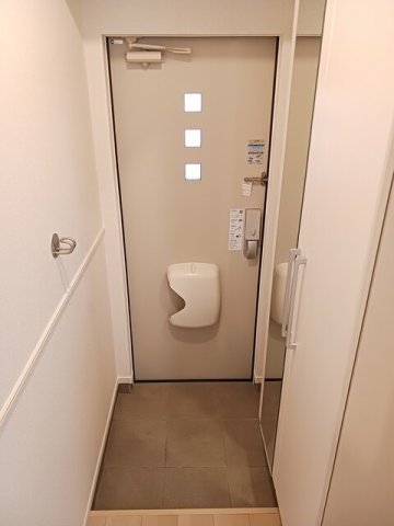 玄関　ゆったりとした玄関です