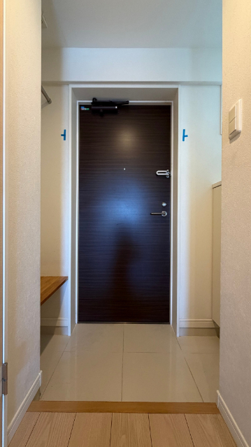 玄関　※別部屋写真